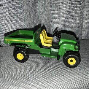 John Deere HPX 4x4 Gator  Ertl 1/64 Scale diecast farm toy tractor implement